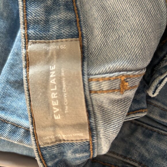 Everlane Curvy Cheeky Jean - Picture 4 of 4